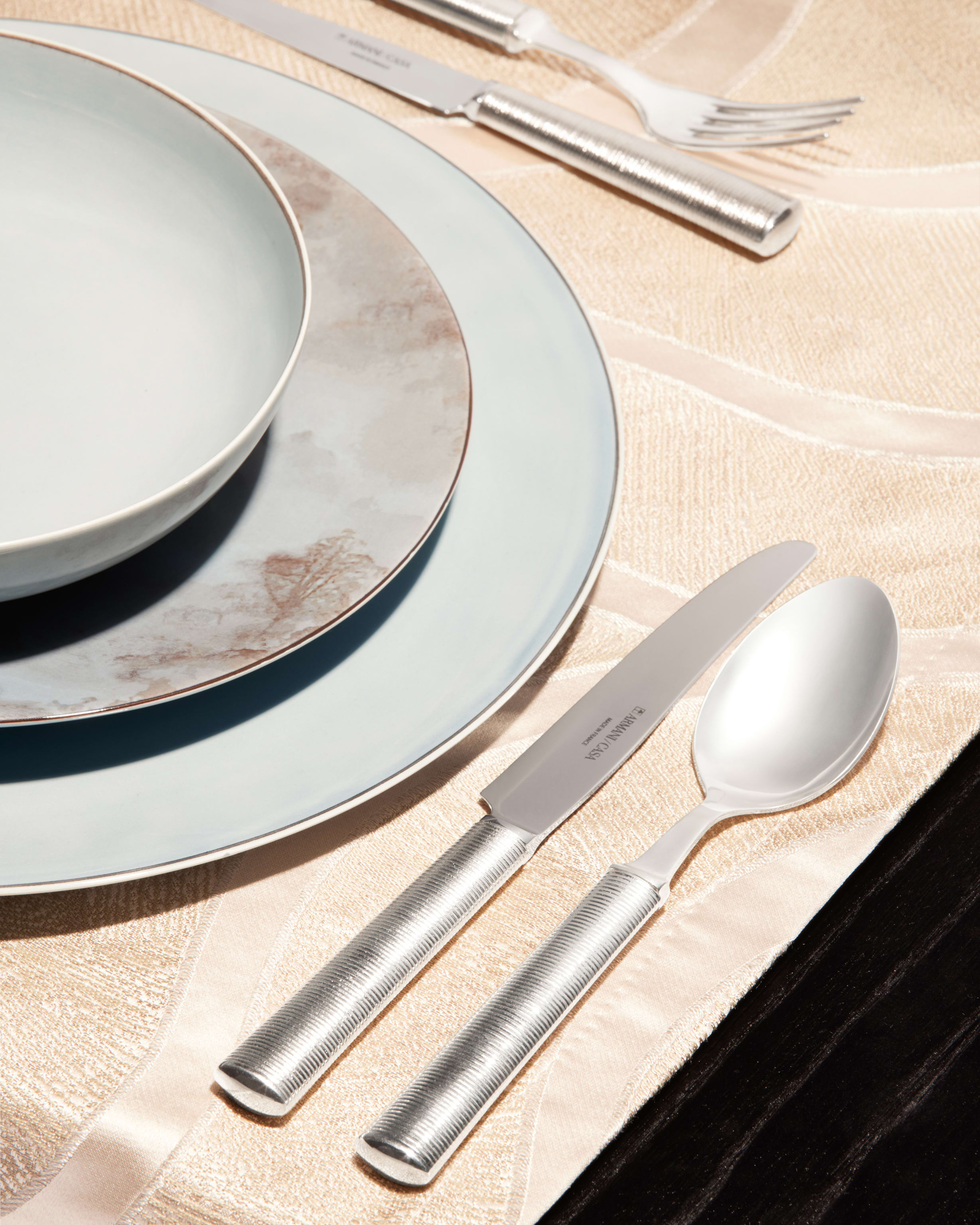 Armani_Casa_Tablewear