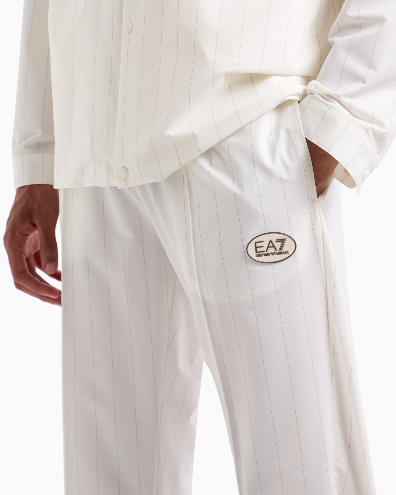 Golf Pro VENTUS7 technical-fabric shirt and trousers set Slide 5