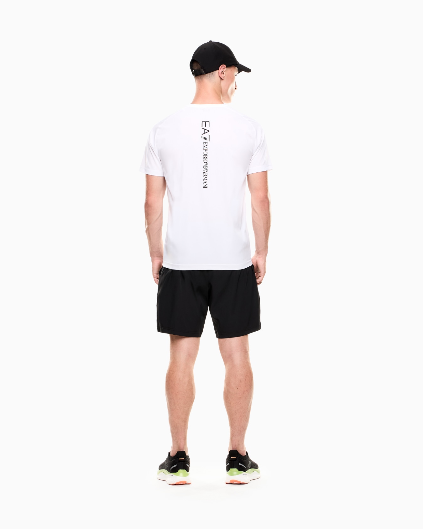 Ensemble T-shirt et short Dynamic Athlete en tissu technique VENTUS7 Diapositive 2