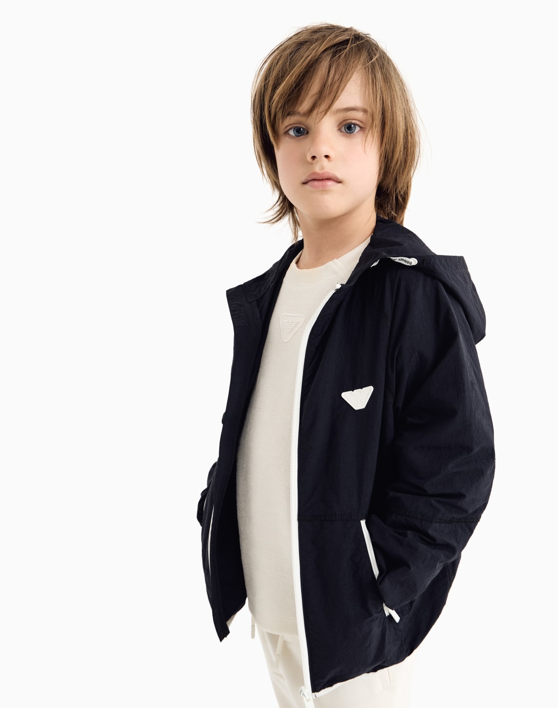 フド付きジャケット-ナイロン-ロゴパッチ-ネイビブル--emporio-armani