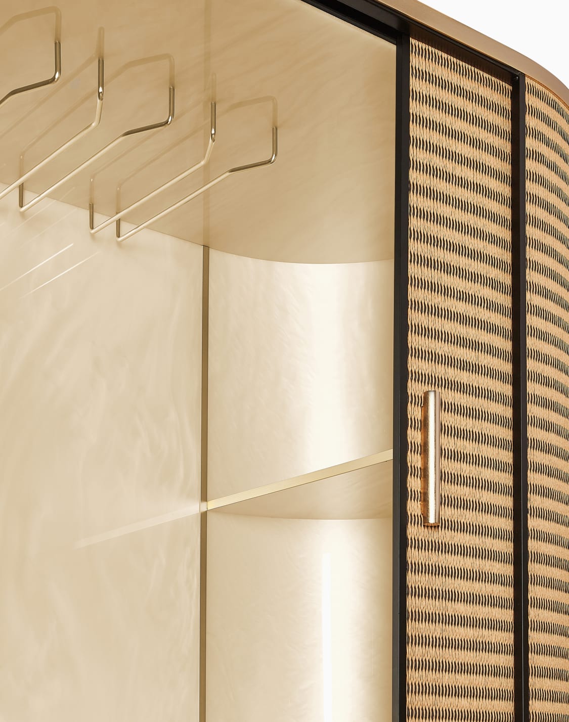 royal-bar-cabinet-in-limited-edition-brown--armani-casa