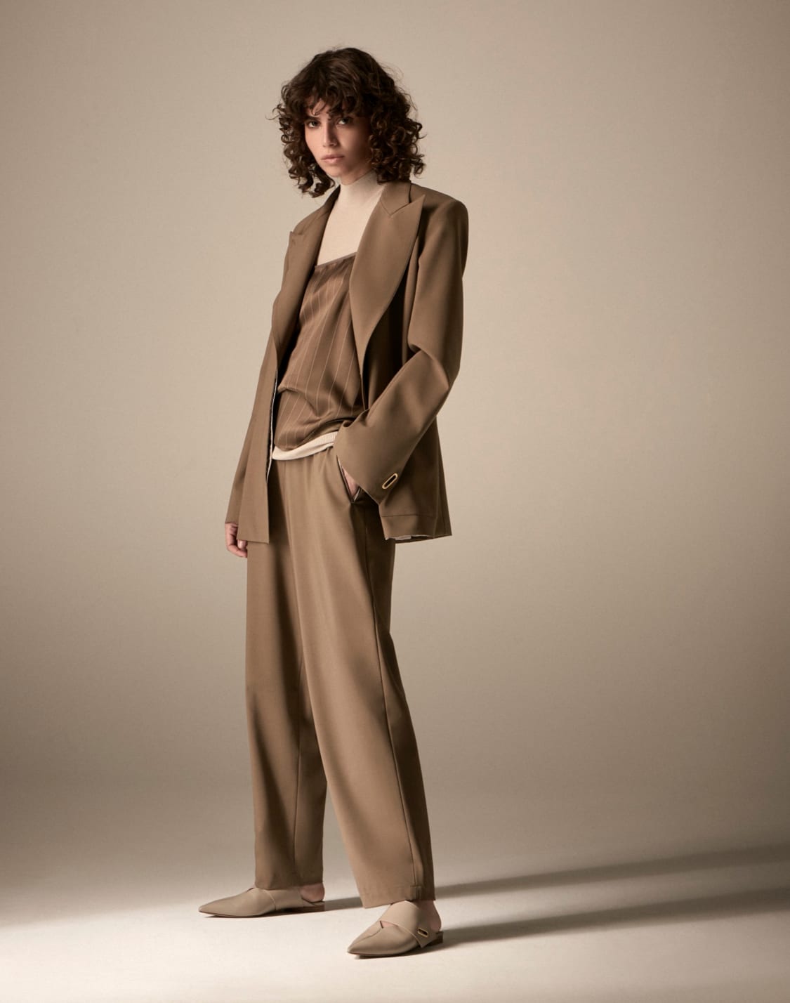 dawn-to-dusk-rib-knit-top-beige--emporio-armani