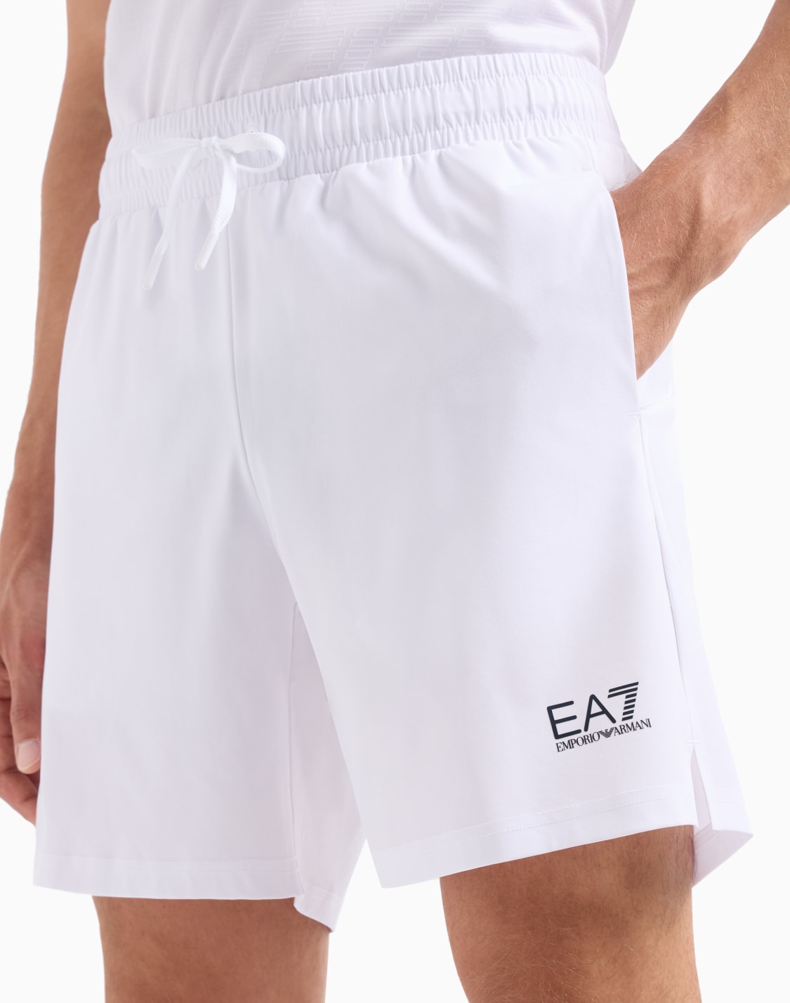 tennis-pro-shorts-in-ventus7-technical-fabric-white--ea7