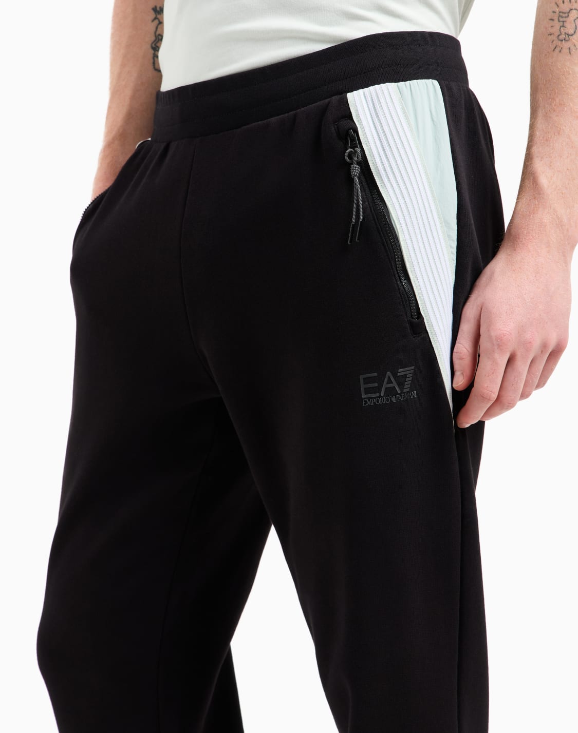 7-lines-cotton-joggers-black--ea7