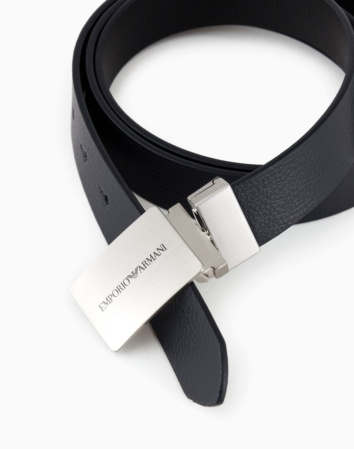 cinturn-reversible-de-piel-con-hebilla-con-logotipo-azul--emporio-armani