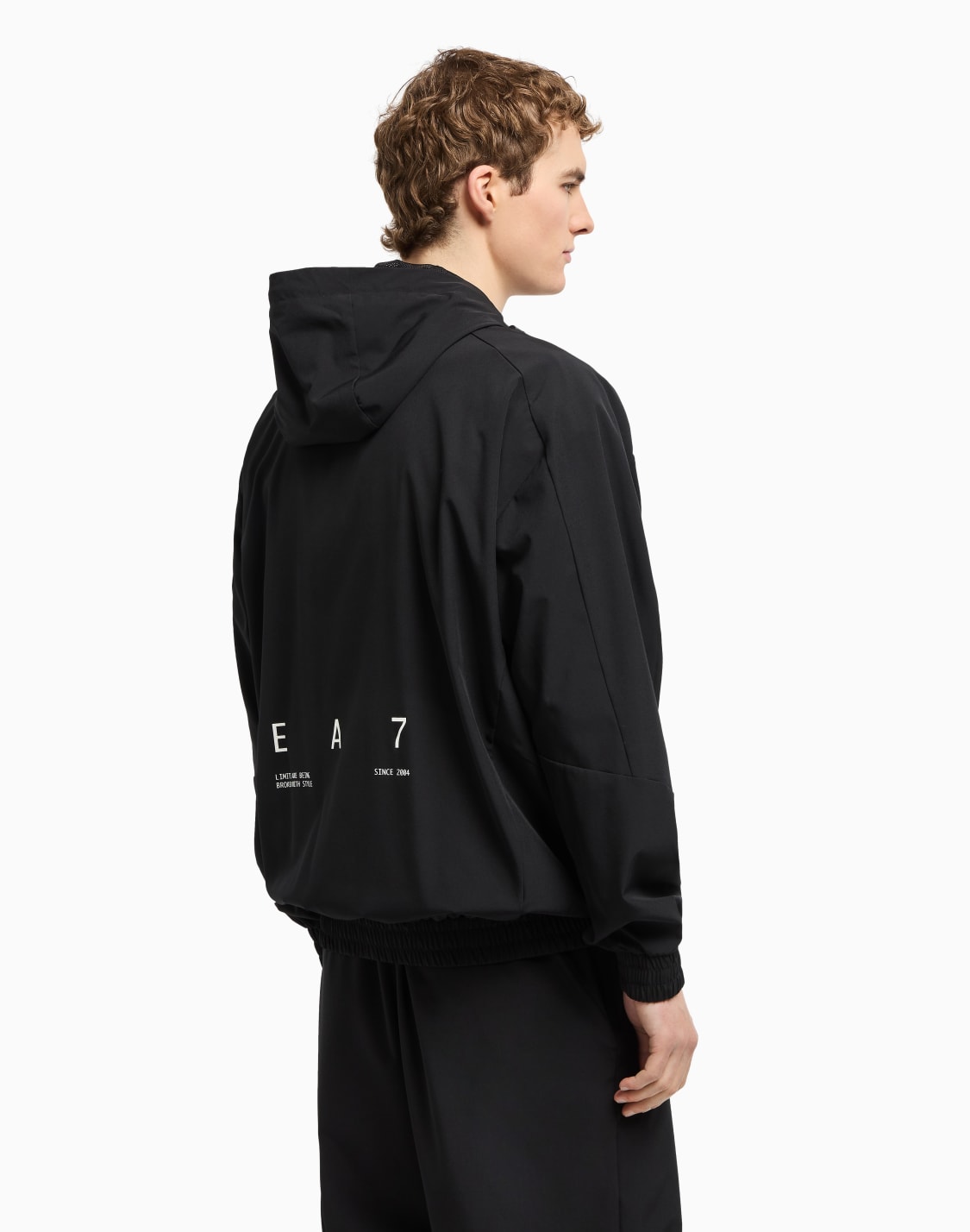 graphic-series-stretch-technical-fabric-hooded-jacket-black--ea7