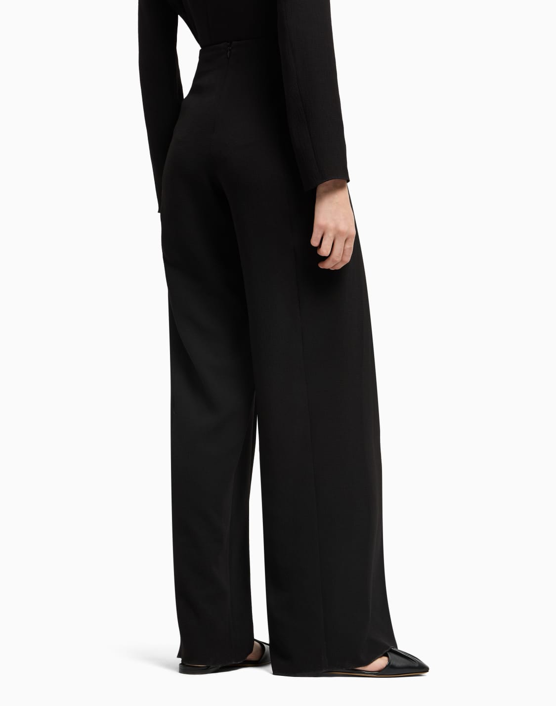パンツ-フルイドクレプパネル-ブラック--emporio-armani