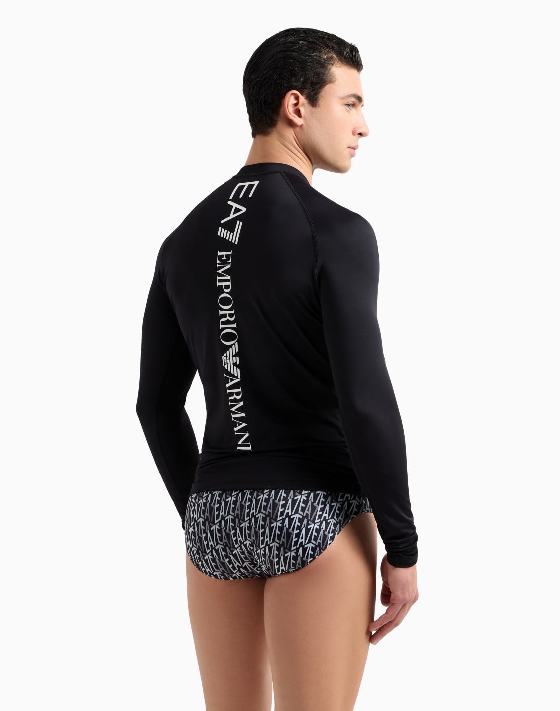 lycra-long-sleeved-crew-neck-t-shirt-black--ea7