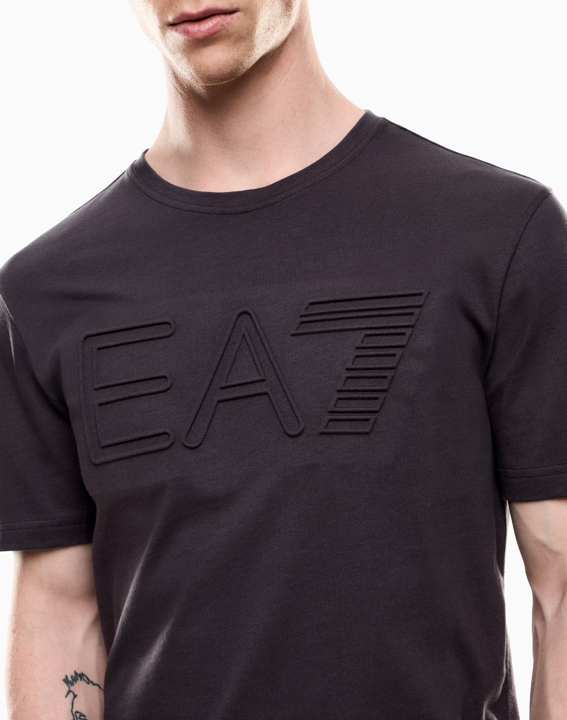t-shirt-logo-series-manches-courtes-en-jersey-de-coton-biologique-gris--ea7