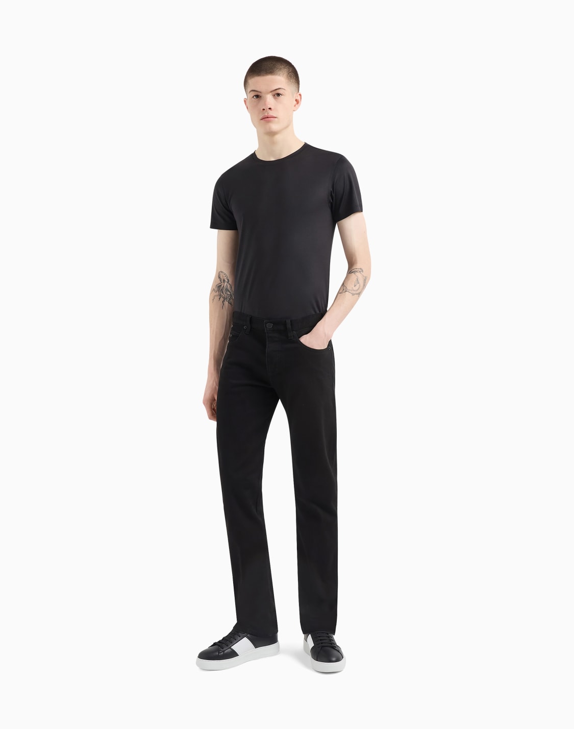 vaqueros-j21-regular-fit-de-cmoda-sarga-de-denim-lavado-de-105-onzas-negro--emporio-armani
