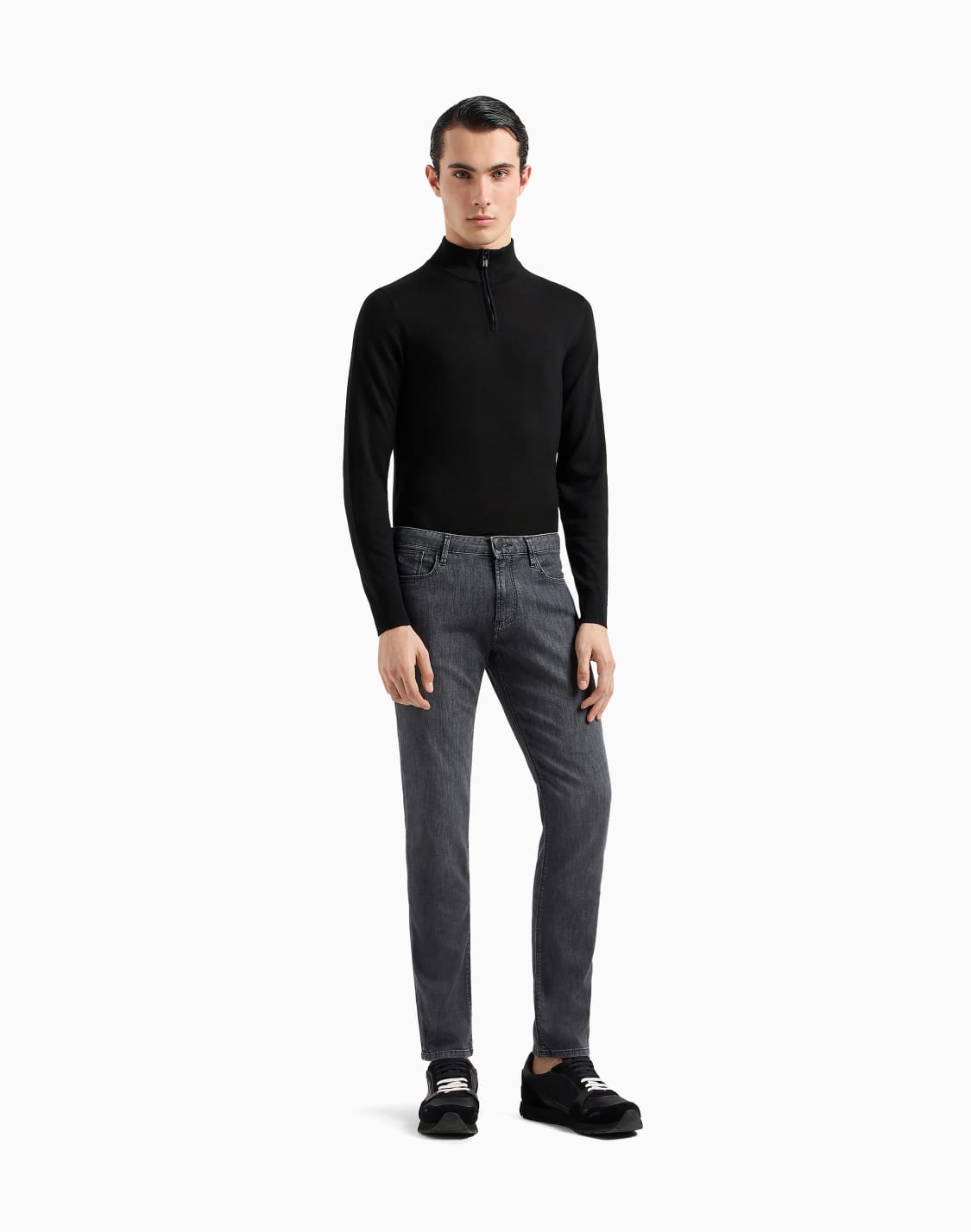 vaqueros-j06-slim-fit-en-denim-de-8-onzas-con-lavado-efecto-usado-negro--emporio-armani