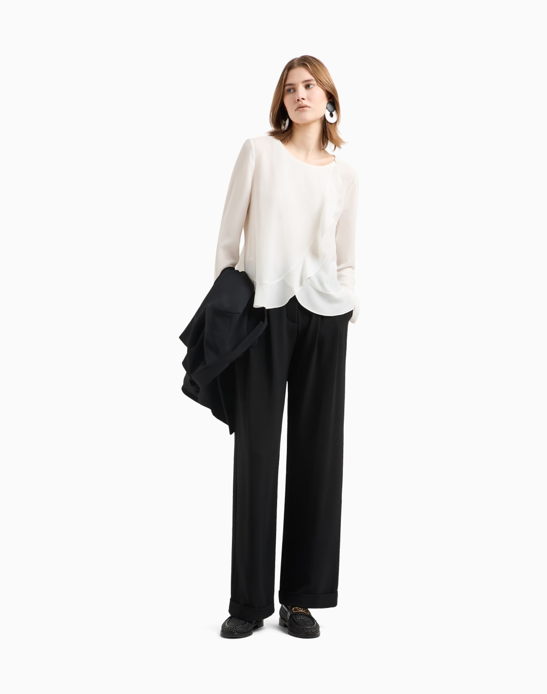 chaqueta-camisera-de-crep-fluido-con-volantes-blanco--emporio-armani