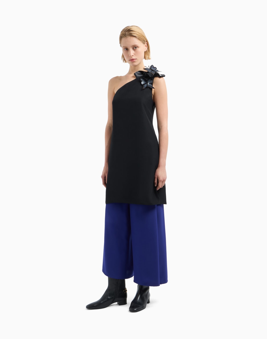 butterfly-one-shoulder-dress-in-a-fluid-technical-fabric-with-an-oversized-bow-and-brooches-black--emporio-armani