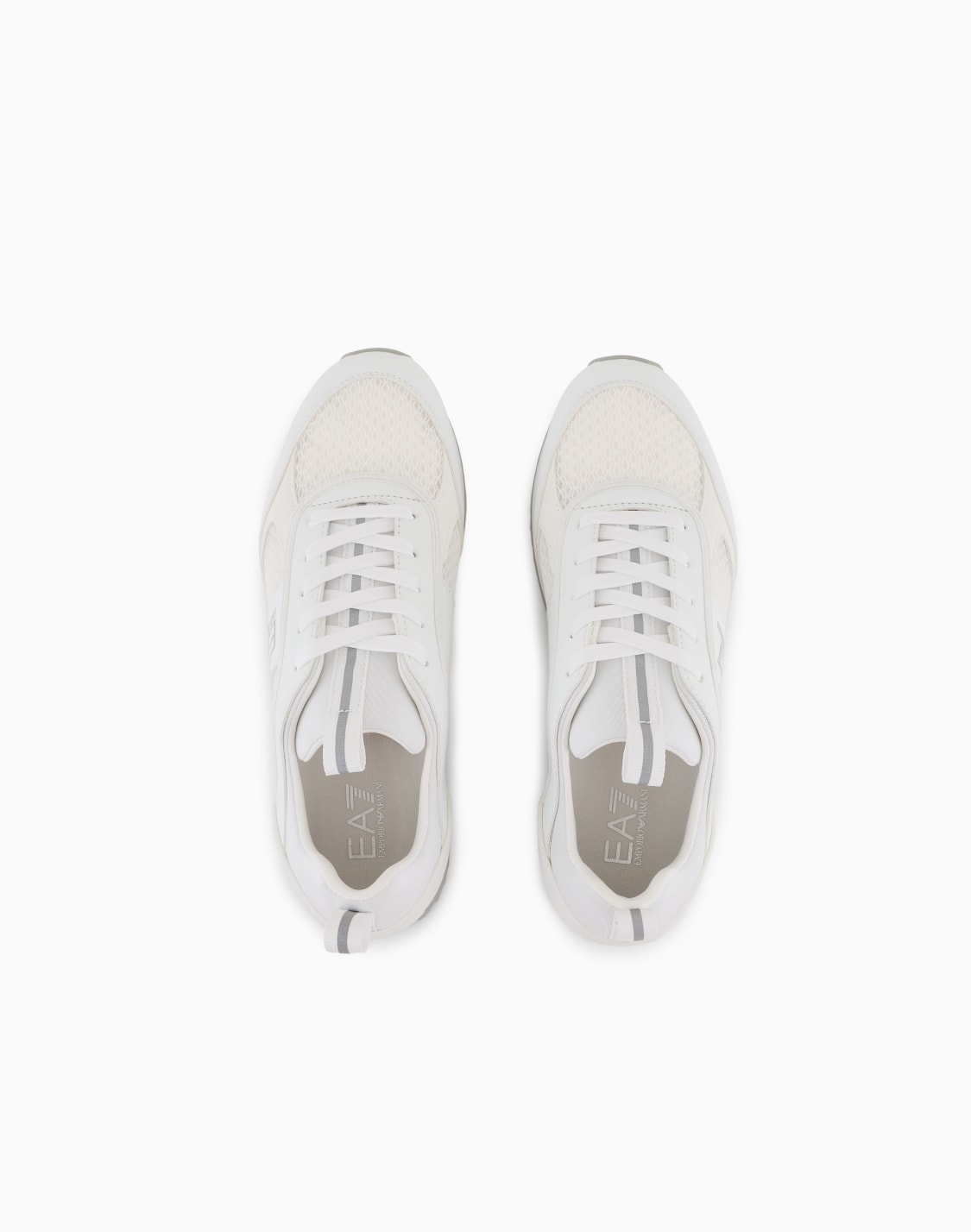 black-and-white-carbon-sneaker-wei--ea7