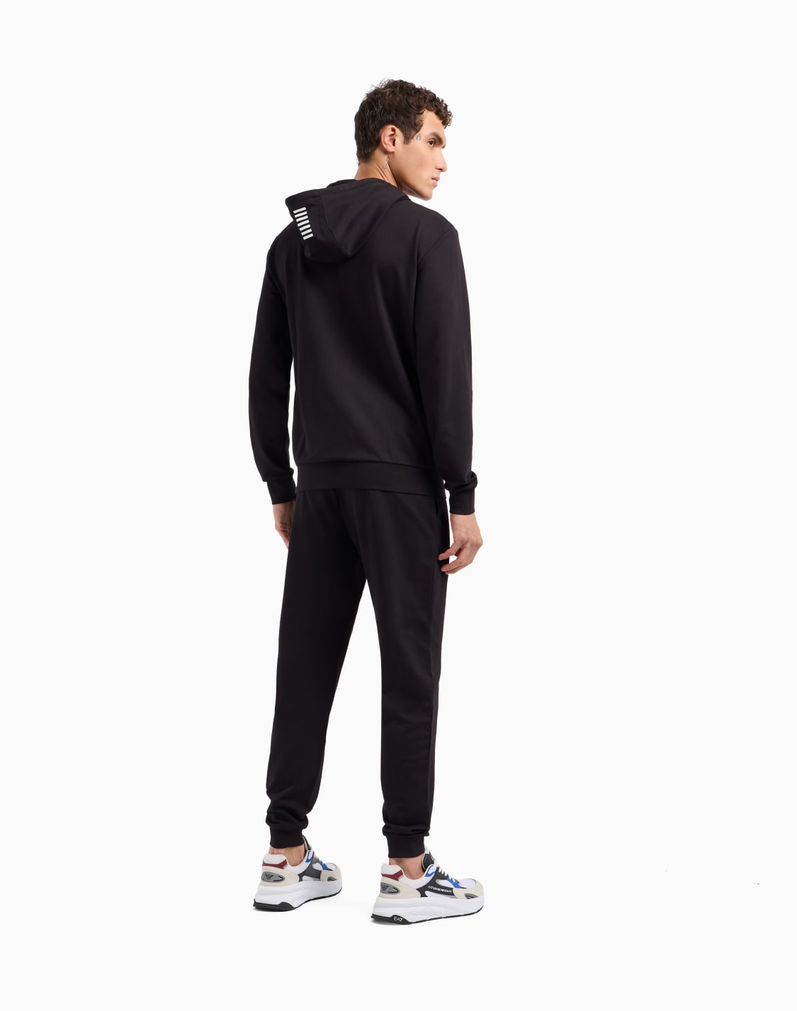 core-identity-cotton-tracksuit-negro--ea7