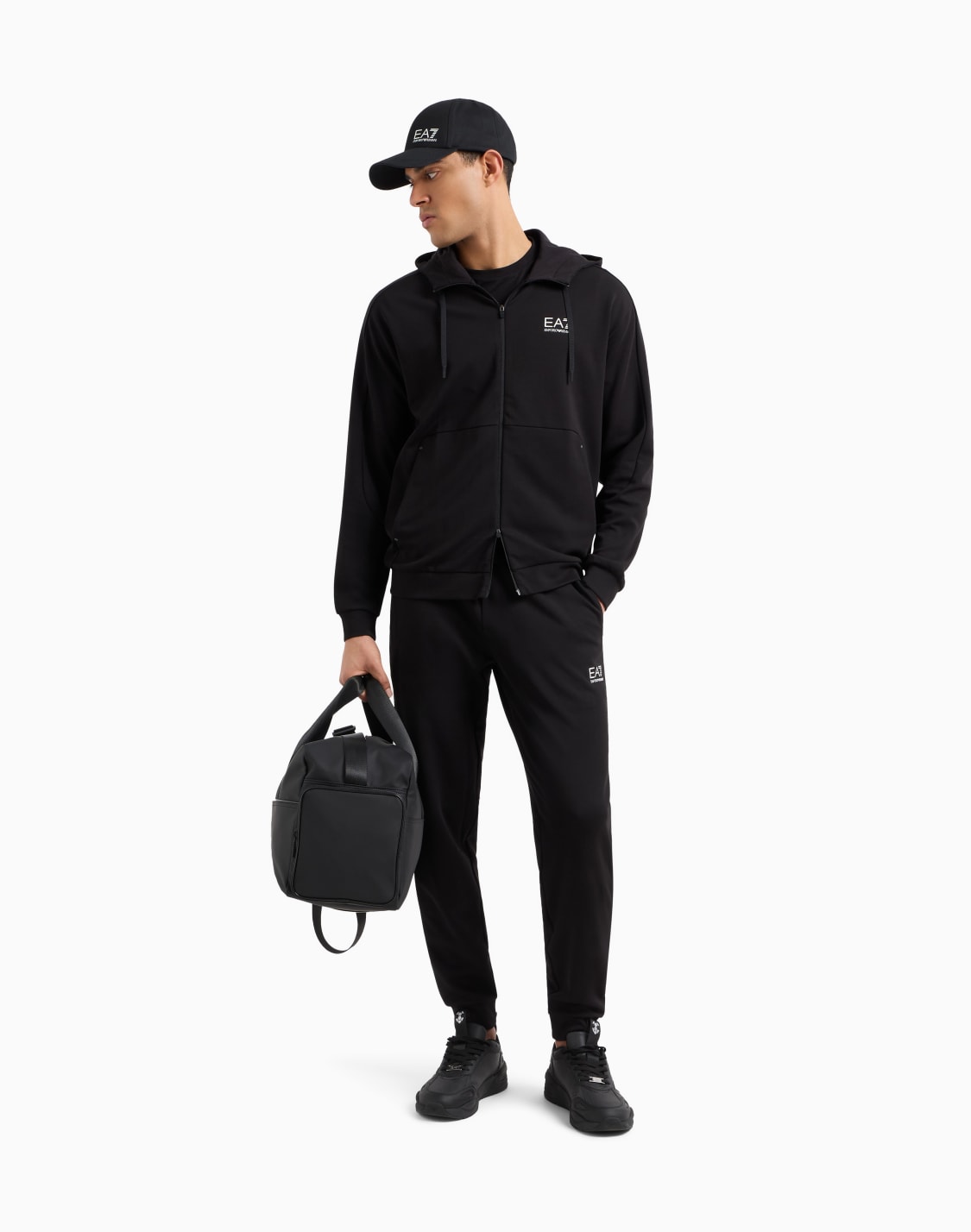 dynamic-athlete-tracksuit-in-natural-ventus7-technical-fabric-black--ea7