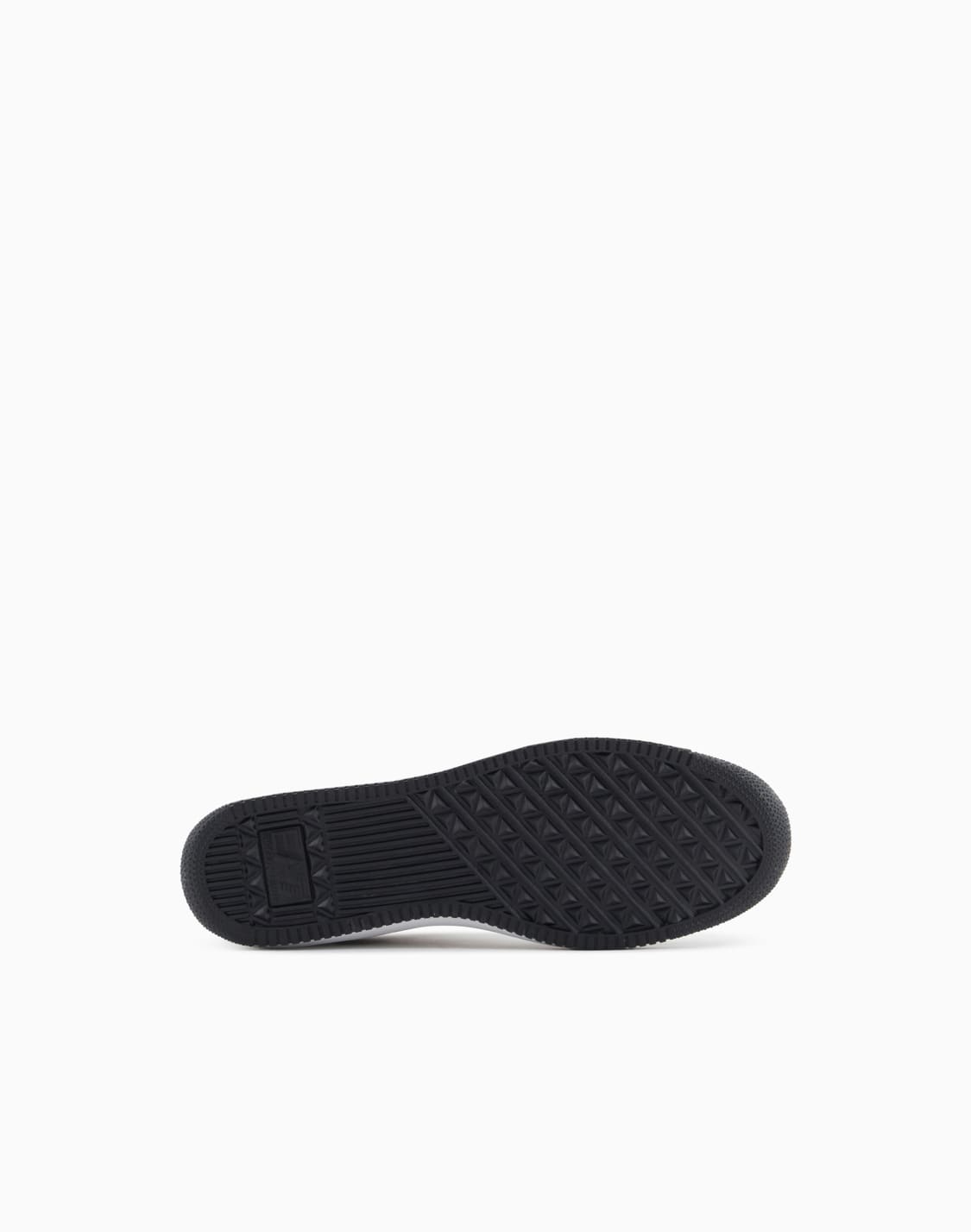 slasher-sneakers-black--ea7