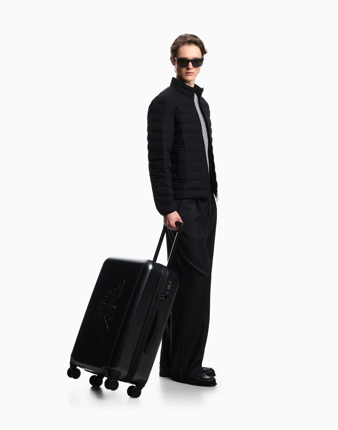 スツケス-abs-オバサイズエンボスイグル-ミディアム-シルバ--emporio-armani